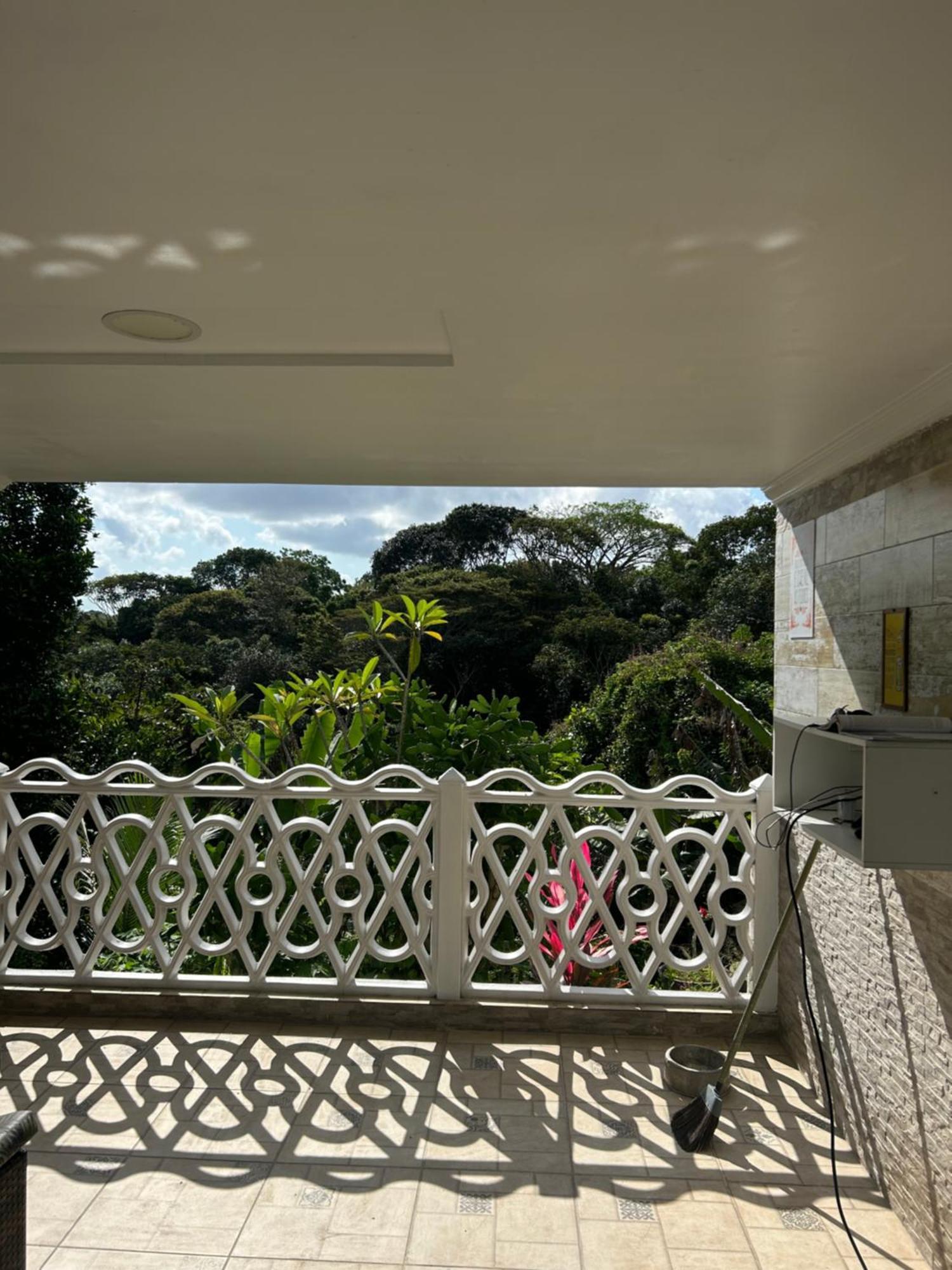 Em Uma Reserva Ambiental Com Piscina Holiday home *