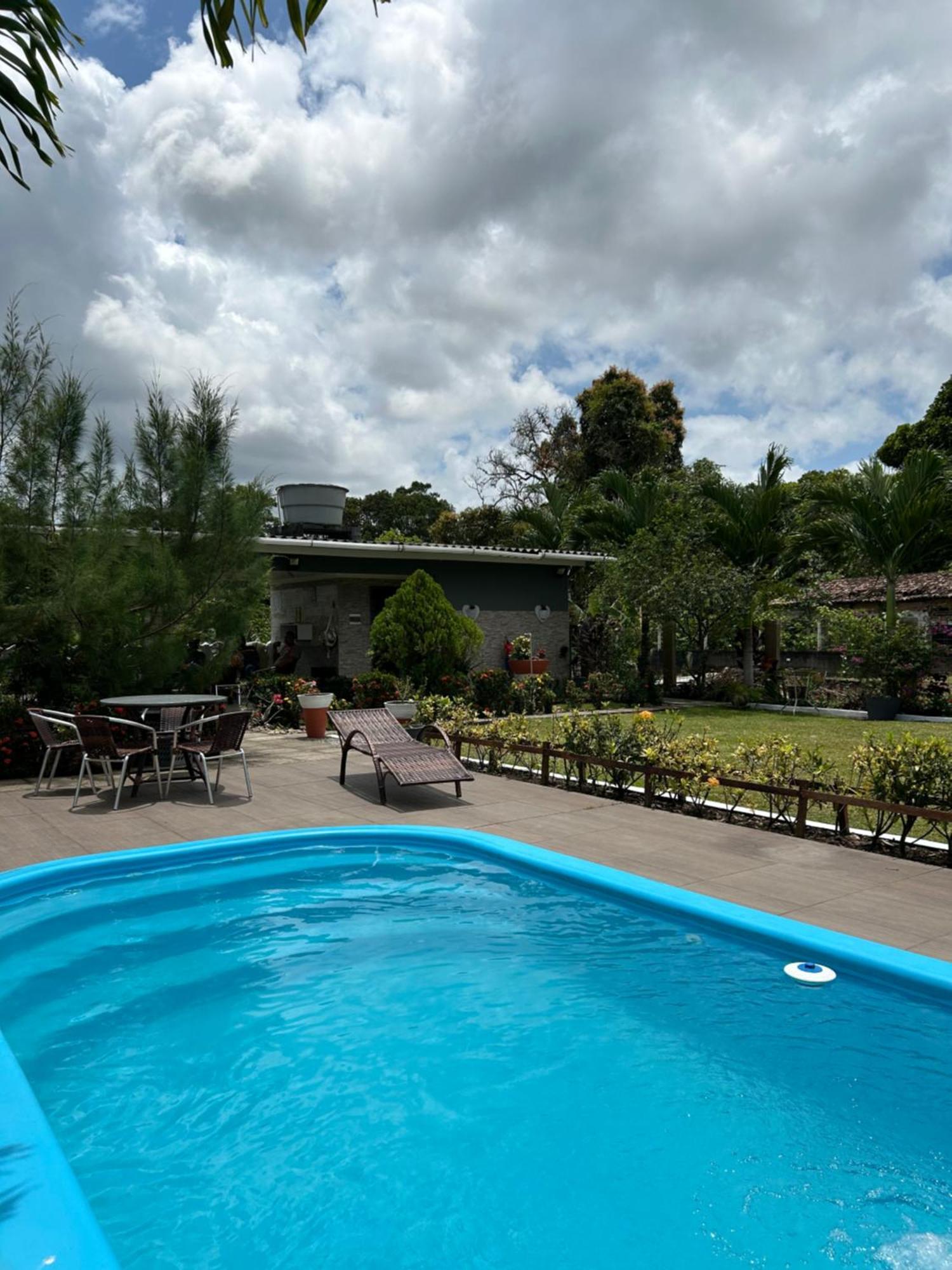 Em Uma Reserva Ambiental Com Piscina Camaragibe