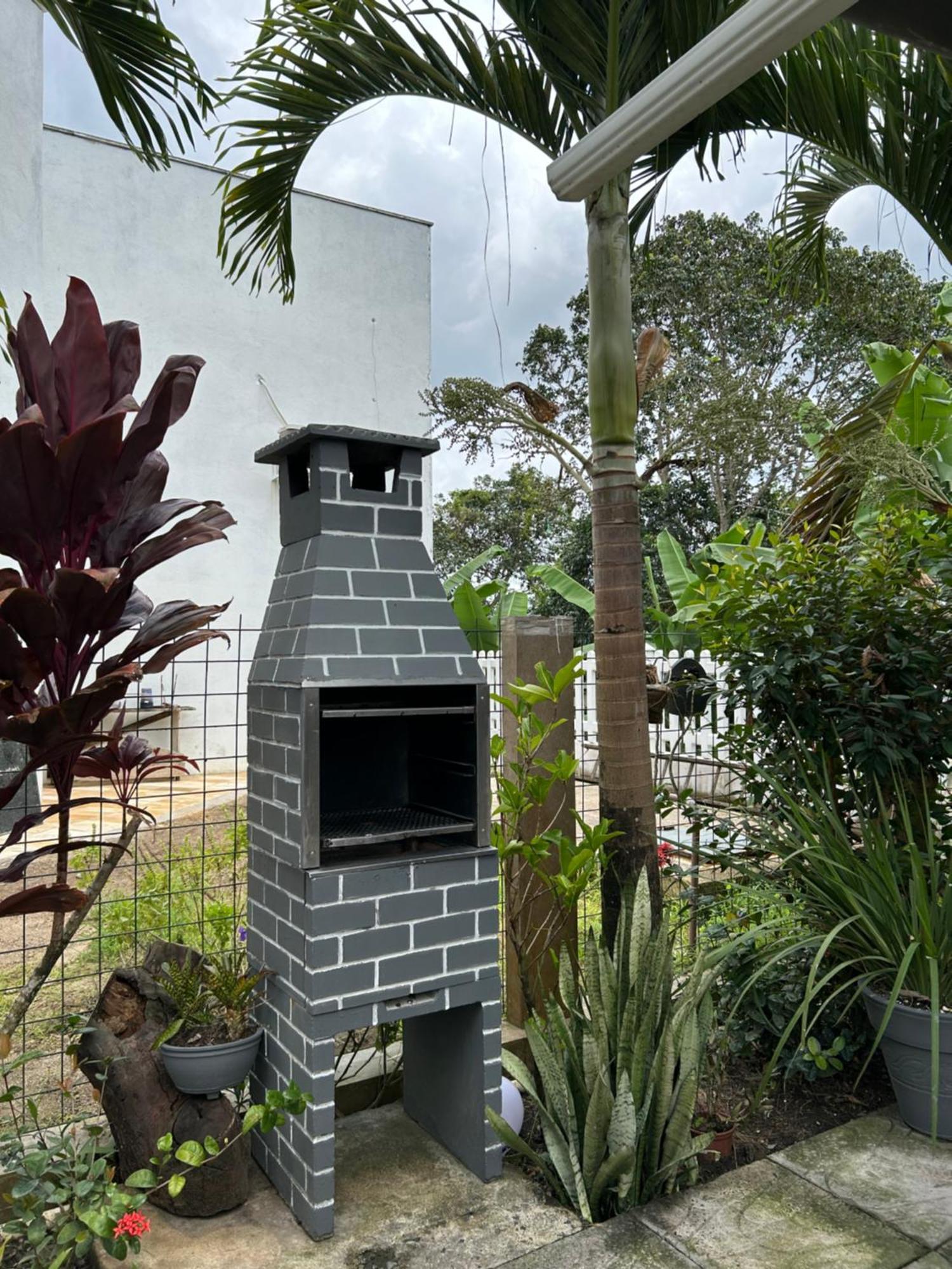 Em Uma Reserva Ambiental Com Piscina Holiday home *