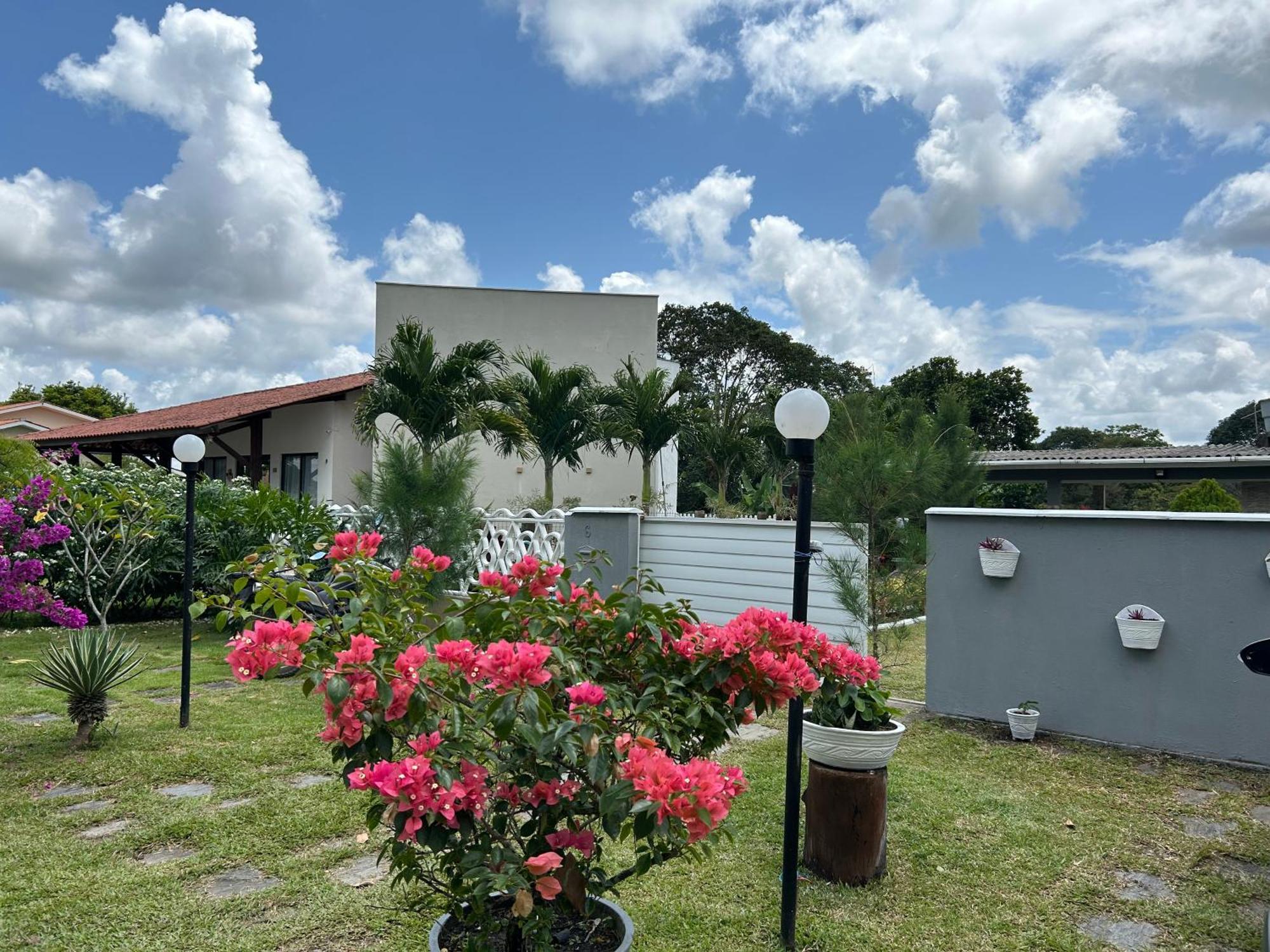 Em Uma Reserva Ambiental Com Piscina Holiday home